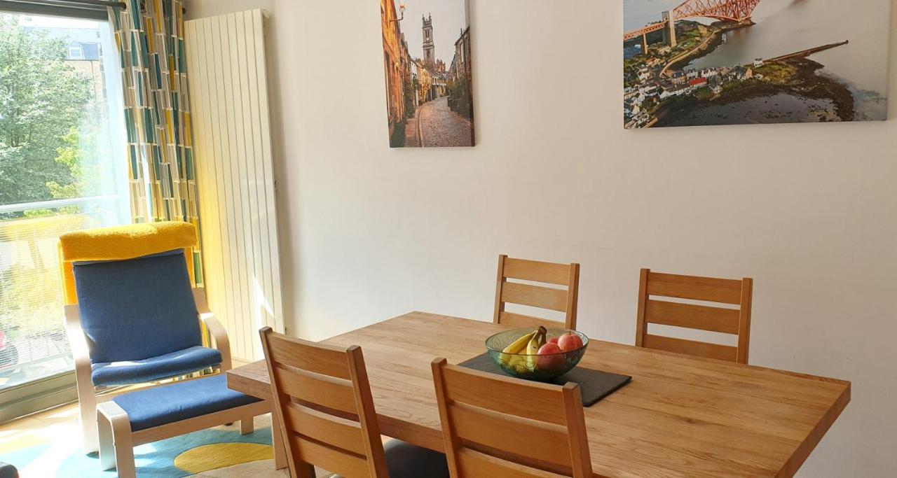 Altido Alluring 3Br Apt Near The Centre With Parking Edimburgo Exterior foto